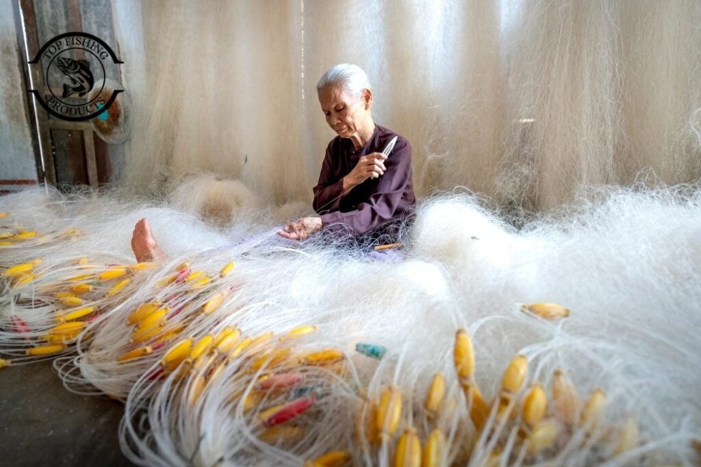 Materials Needed to Make a Fishing Net